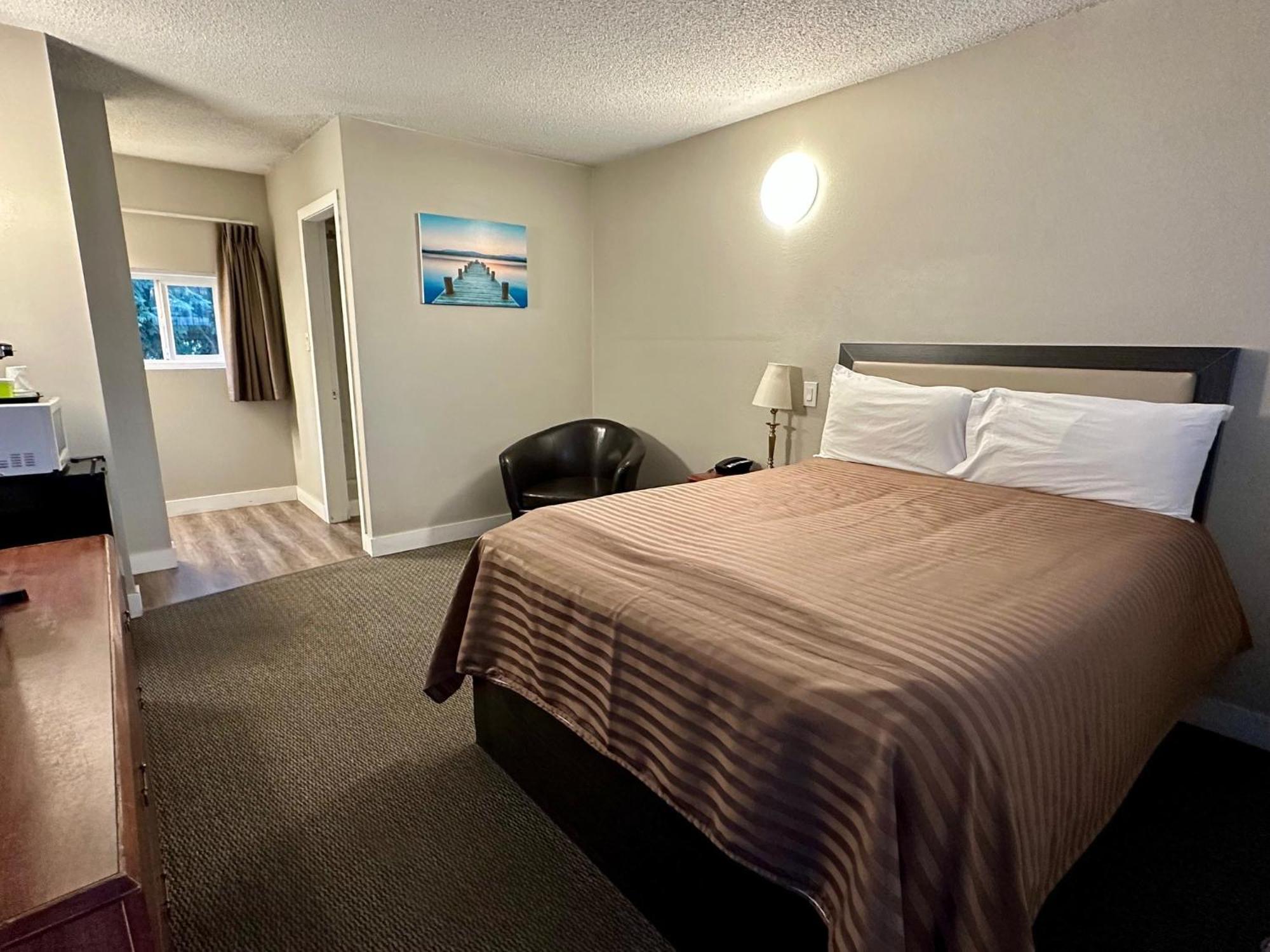 Valemount Vacation Inn Dış mekan fotoğraf